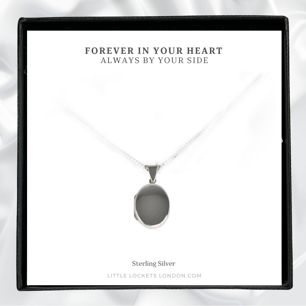 Your locket will be placed on high quality card with a message of your choice amd placed in a branded gift box.
