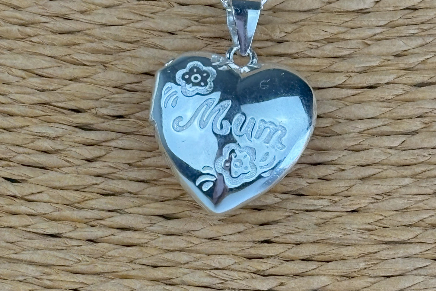 Mum Locket