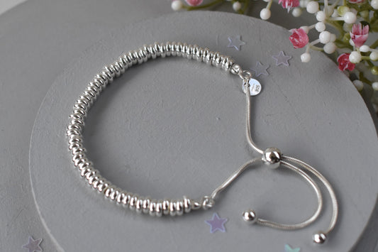 All Silver Rings Slider Bracelet sterling silver rings and a secure ball fastening, it offers a perfect fit and effortless sophistication