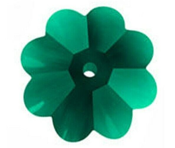 Emerald bead for Christmas tree. Will include a vitrail pot and topper