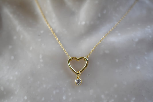 Gold plated open heart necklace with hidden hinge for birthstones

