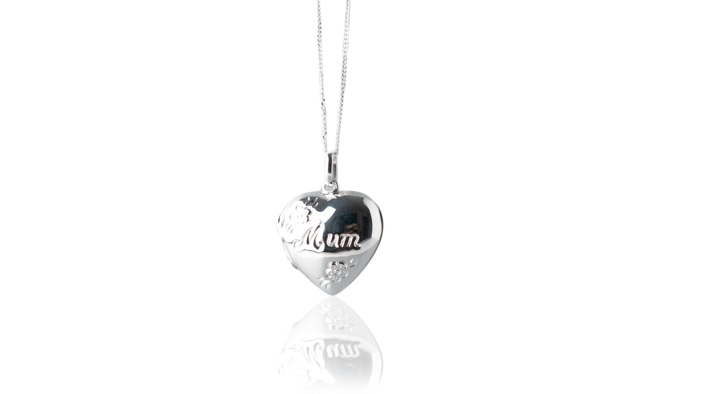 Heart shaped photo locket features delicate flowers engraved on the front, along with Mum. Crafted from high-quality sterling silver, it comes with a 16-18 inch extendable chain