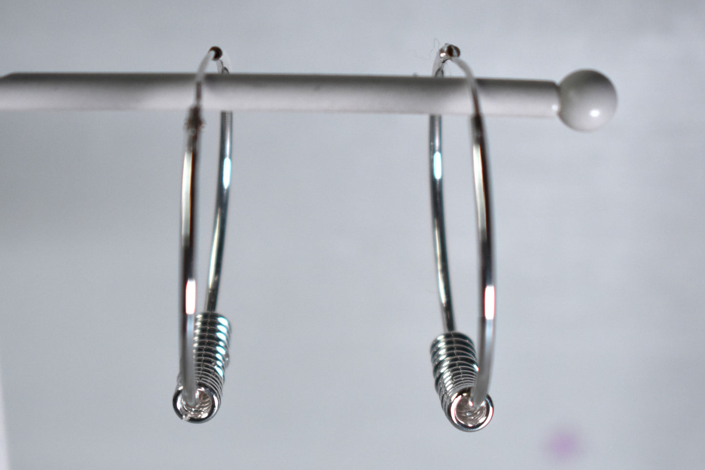Sterling silver 30mm slider ring hoop earrings. Highly polished