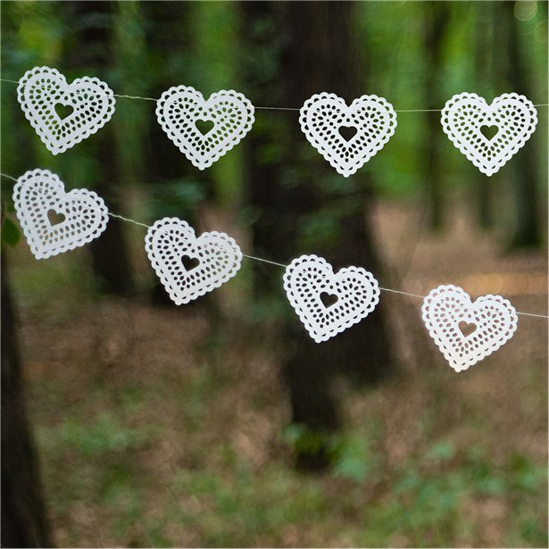 WHITE card paper heart garland